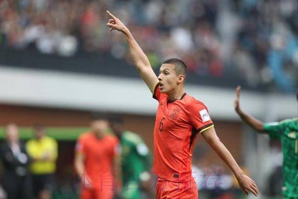 “我从来没有看到过这样的中国足球”——专访亚足联秘书长温莎·约翰 “我从来没有看到过这样的中国足球”——专访亚足联秘书长温莎·约翰