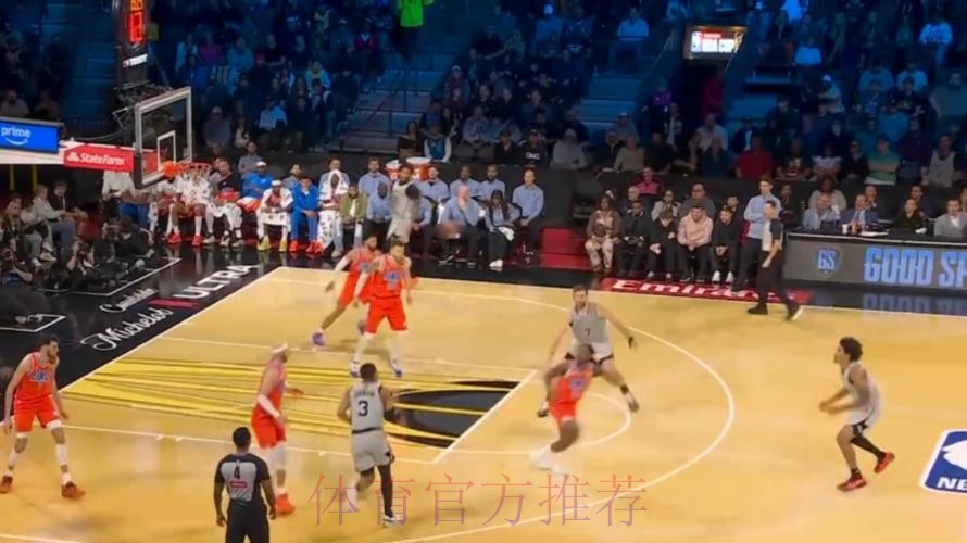 常规赛1月14日:马刺VS雷霆 文班亚马集锦 常规赛1月14日:马刺VS雷霆 文班亚马集锦